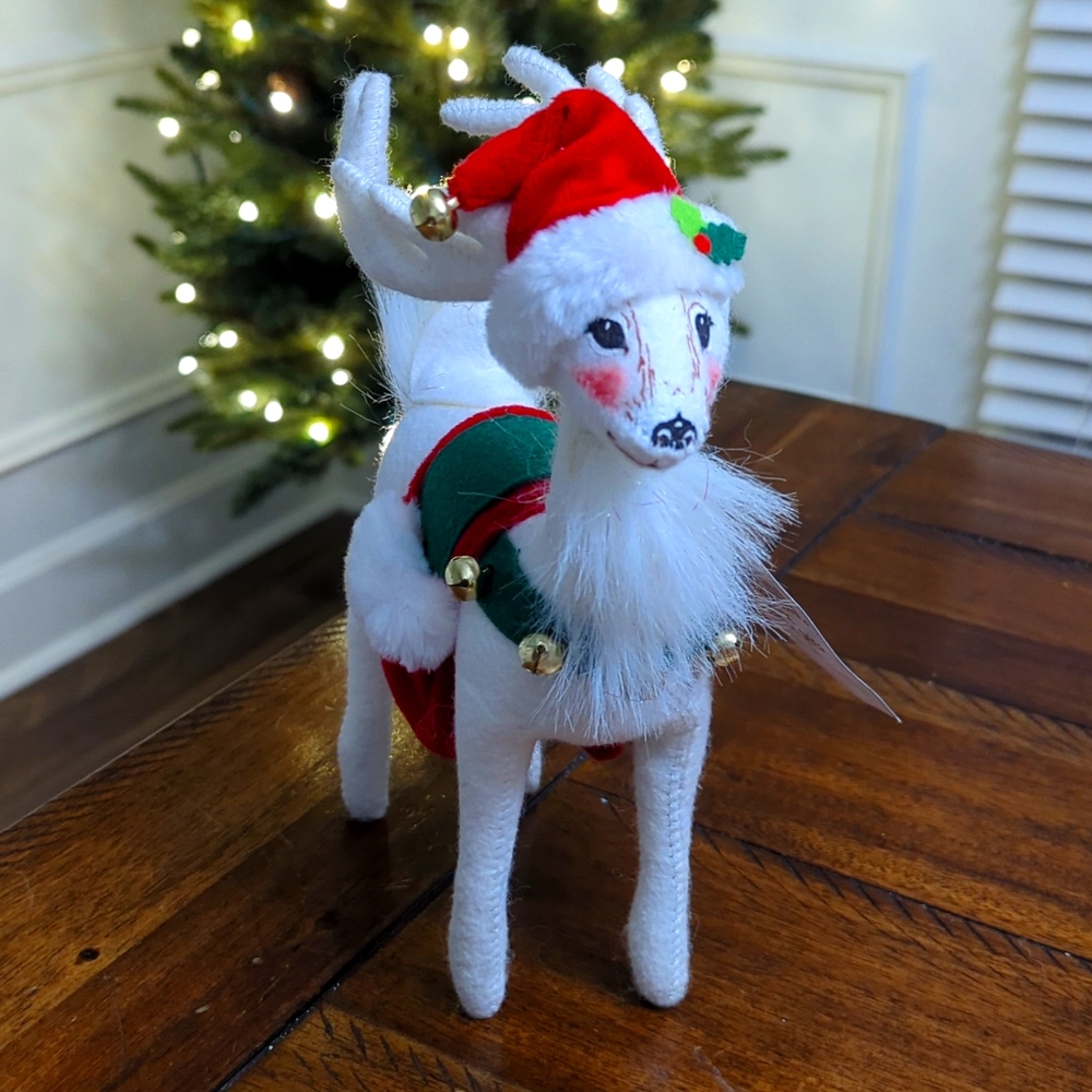Annalee 2006 9" White Jinglebell Deer Figure 643706